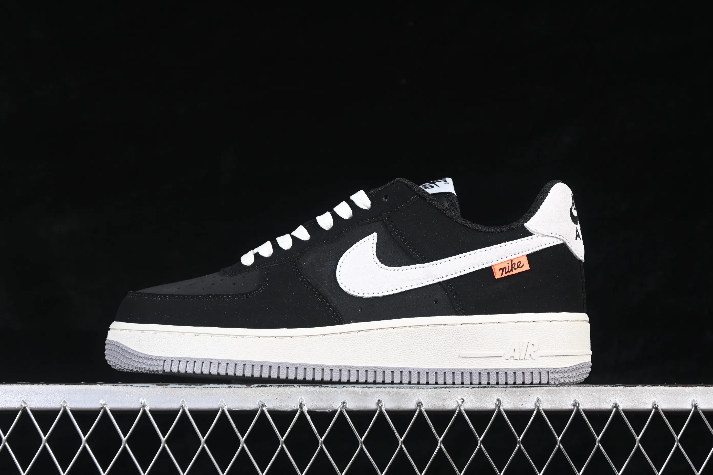 All categories Nk Air Force 1 Air Force series Nk Air Force 1 Low Air Force low-top Nike Air Force 1'07 Low Jet black and gray Air Force 1 low-top casual sneakers FQ3544-001